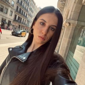 Evelyn, Babysitter a San Giovanni Al Natisone