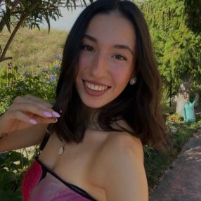 Chiara, Babysitter a Sant'Egidio alla Vibrata