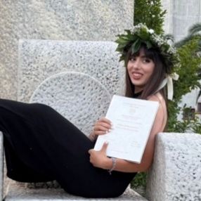 Elena, Babysitter a Avezzano