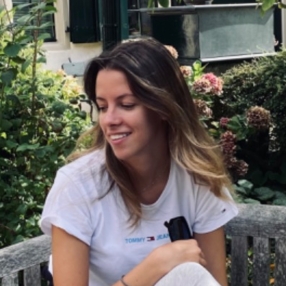 Giulia, Babysitter in Masate