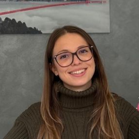 Francesca, Babysitter a Caraglio
