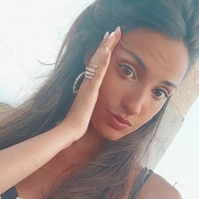 Carlotta, Babysitter a Cumiana