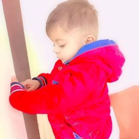 Amina, Babysitter a Lodi