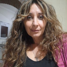 Valentina, Babysitter a Velletri