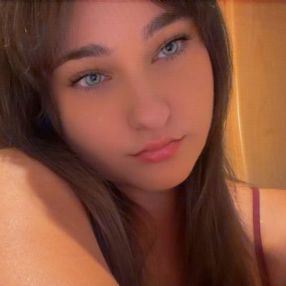 Francesca, Babysitter a Due Carrare