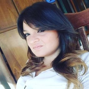 Miriam, Babysitter a Parete