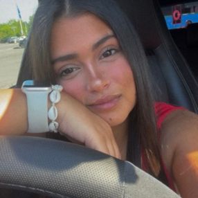 Jacqueline, Babysitter a Pianengo