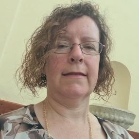 Philippa, Babysitter a Provincia di Latina