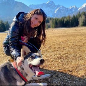 Chiara, Babysitter a Fiorano modenese
