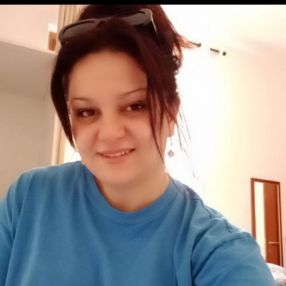 Enkeleda, Babysitter in Sesto Fiorentino