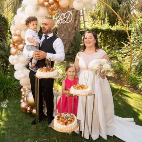 Deborah, Famiglia a Viareggio