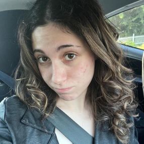 Giorgia, Babysitter a Lanzo torinese