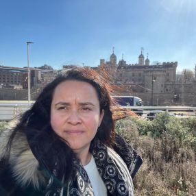 Karina Maria, Babysitter a Olgiate comasco