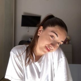 Veronica, Babysitter in Sant'elpidio A Mare