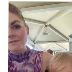 Katrina, Babysitter a Isola delle Femmine