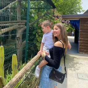 Arina, Babysitter in Recale