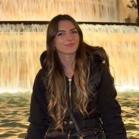 Selenia, Babysitter in Piedimonte etneo