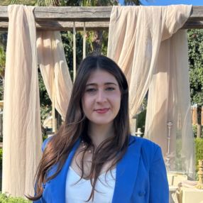 Mariastella, Babysitter a Lazio