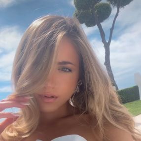 Martina, Babysitter a San Cipriano D'aversa