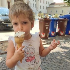 Chiara, Famiglia a Silea