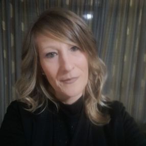 Francesca, Babysitter a Frosinone