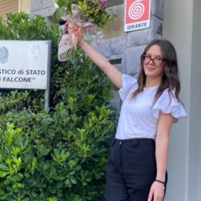 Vittoria, Babysitter a Grumello del Monte