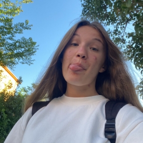 Julita, Babysitter a Montelibretti