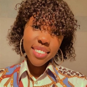 OLIVIA_, Babysitter in Porto Recanati