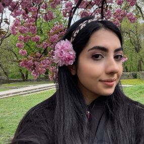 Arefeh, Babysitter a Città Metropolitana di Napoli
