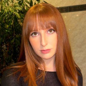 Ilary, Babysitter a Edolo