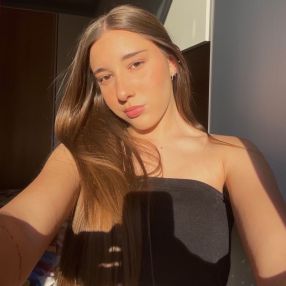 Olivia, Babysitter a Cislago