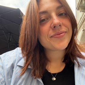 Sharon, Babysitter in Omegna