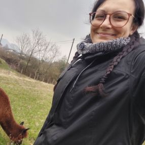 Amanda, Babysitter a Tarcento