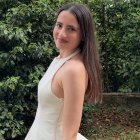 Angela, Babysitter a Succivo