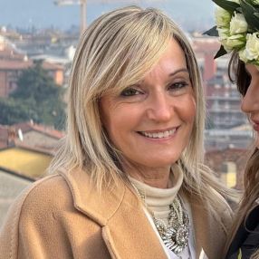 Manuela, Babysitter a Canonica D'adda