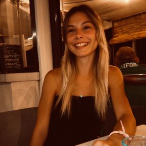 Caterina, Babysitter a Reggello