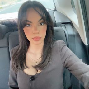 Hajar, Babysitter a Susa