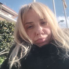 Claudia, Babysitter a Fonte Nuova