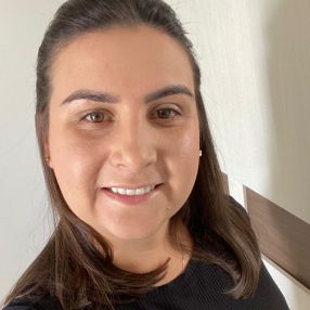Suelen, Babysitter in Castelnuovo del Garda