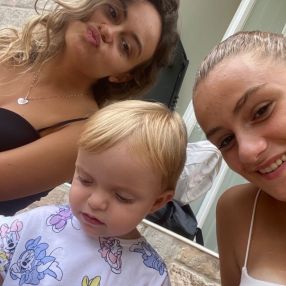 Giulia, Babysitter a Laurignano