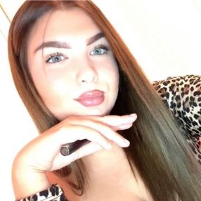 Giulia, Babysitter a Lanuvio