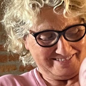 Fulvia, Babysitter a Borgo San Giacomo