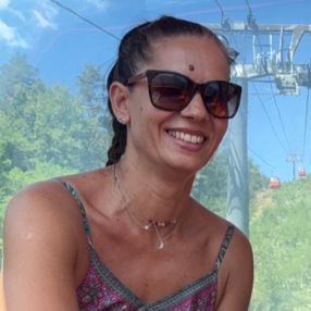 Mirela, Babysitter a Salgareda