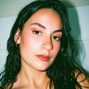 Nicole Katia, Babysitter in Guspini