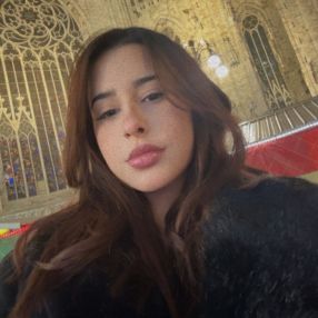 Sara, Babysitter a San Damiano D'asti