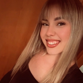 Serena, Babysitter a Provincia di Ascoli Piceno