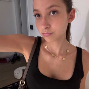 Rebecca, Babysitter a Paderno D'adda