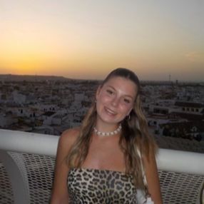 Emma, Babysitter a Isola Vicentina