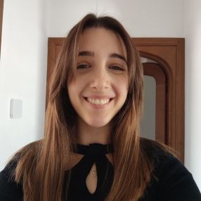 Rebecca, Babysitter a Monte Urano