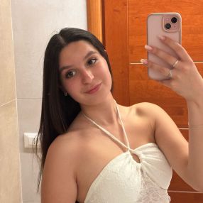 Giada, Babysitter a Rivalta di Torino